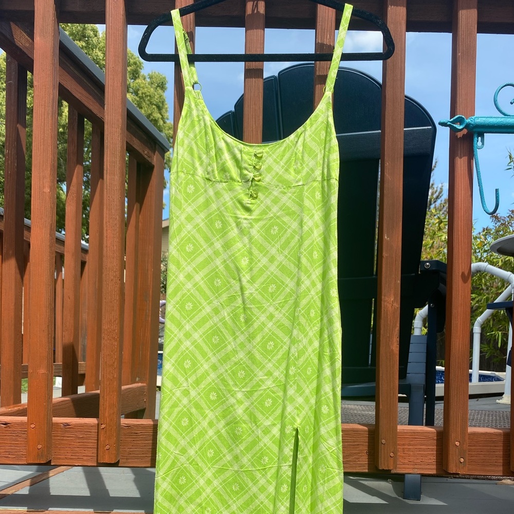 Light green Urban Outfitters midi summer dress